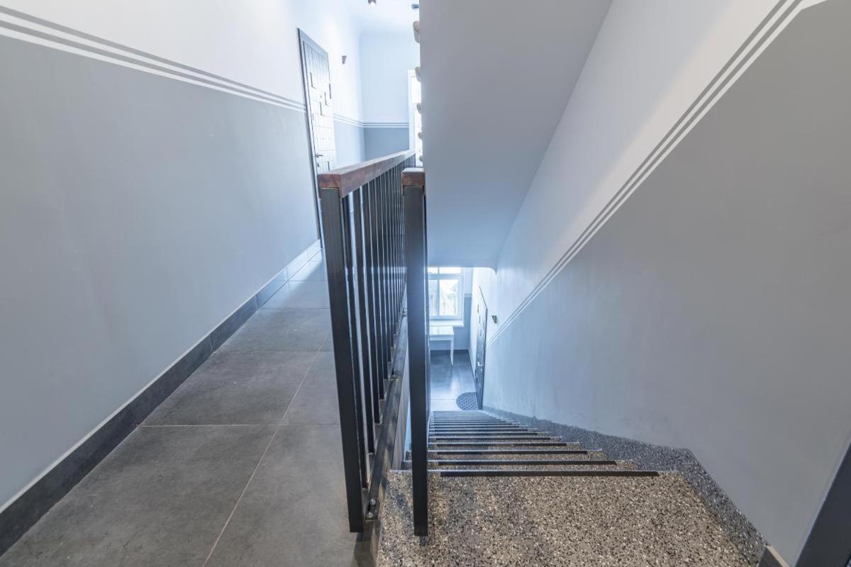 Homly S22 Apartment